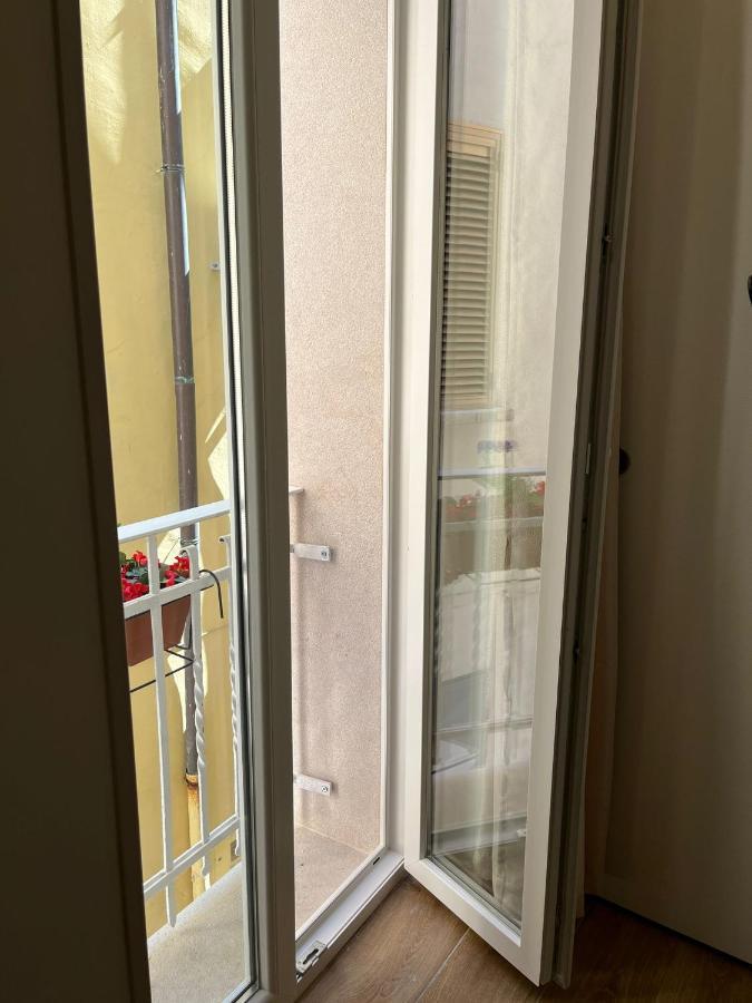 Aura B&B Bari Exteriör bild