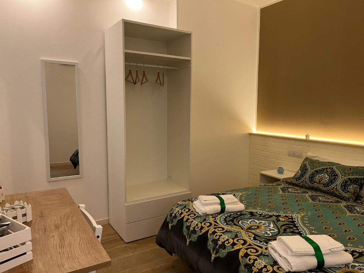 Aura B&B Bari Exteriör bild